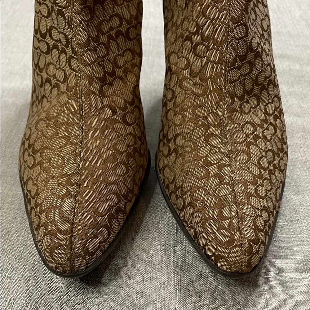 Coach Signature Jeri Tan Brown Canvas and Leather Heeled Boots Size 7.5 - Picture 15 of 15